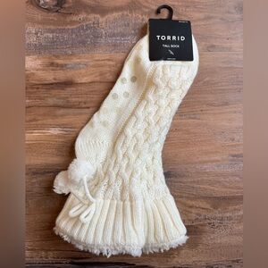 Torrid 7-9 Ivory Cable Knit Socks with Pom Poms